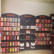 Accesorios de madera del teléfono móvil de Slatwall que cuelgan la exhibición comercial interior de la tienda del teléfono celular